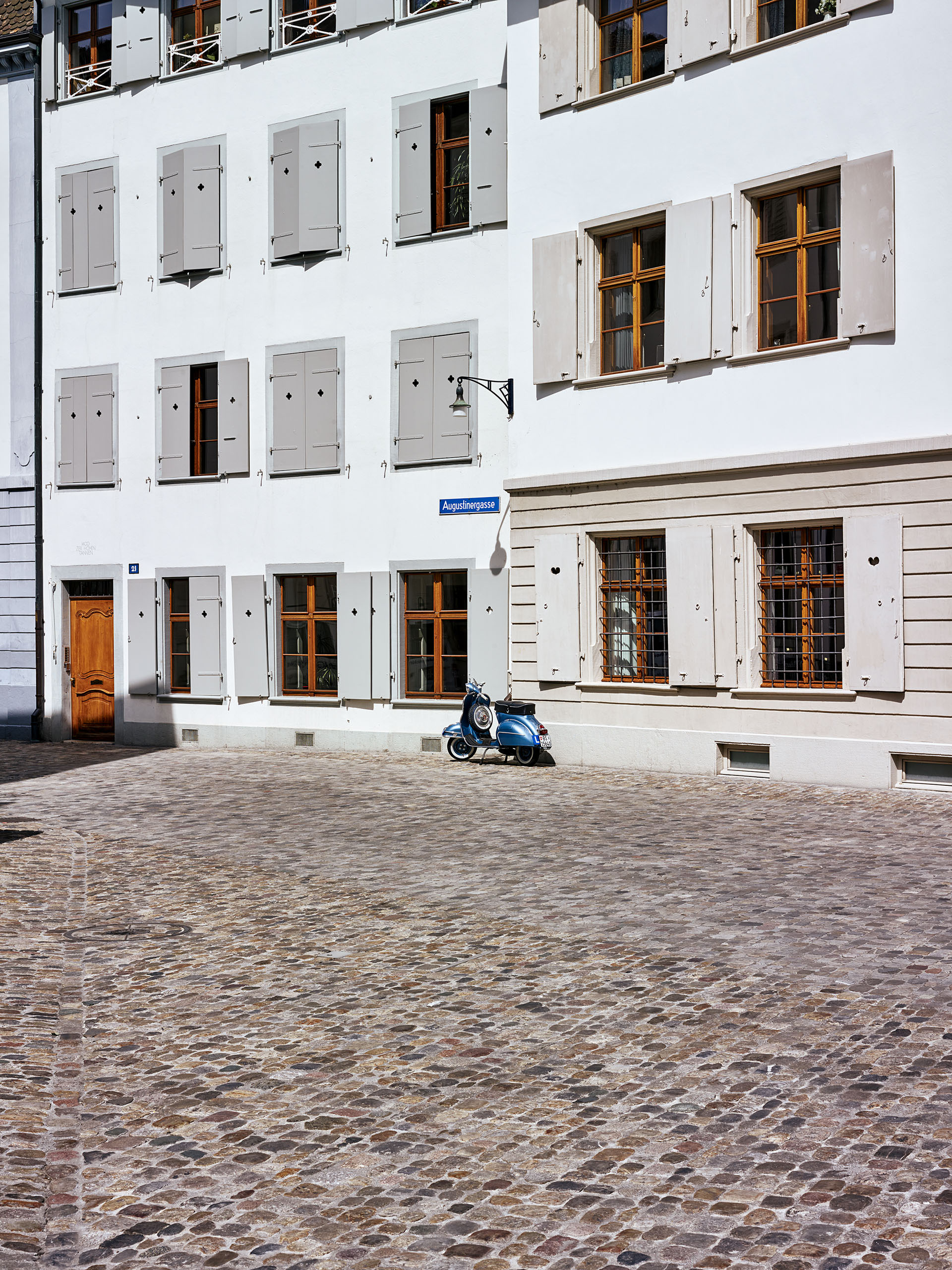 E12411 Alpa 050613 j2560